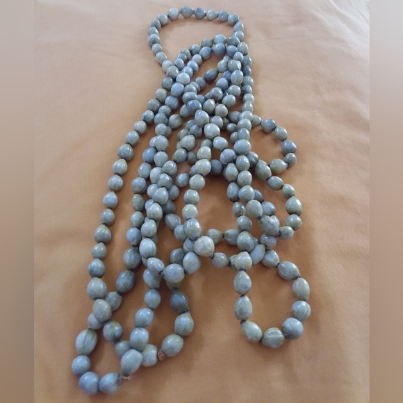 Kukui nut vintage 92" necklace/prayer beads - Picture 3 of 5